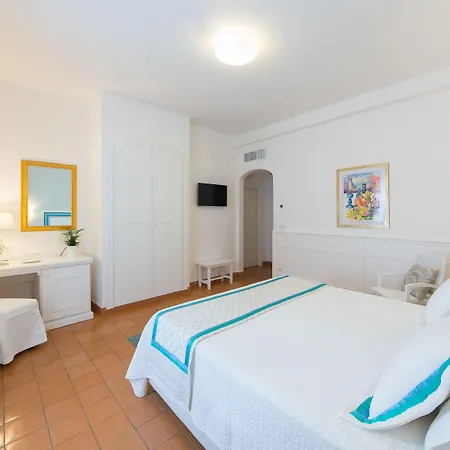 罗马纳别墅spa酒店 米诺利