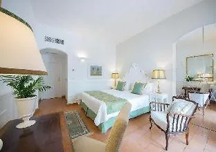 Romana & 4* Минори